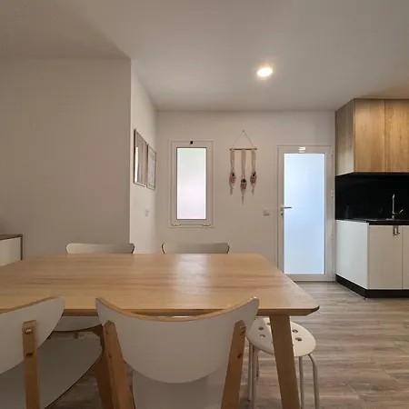 דירה S'apartments לייריה