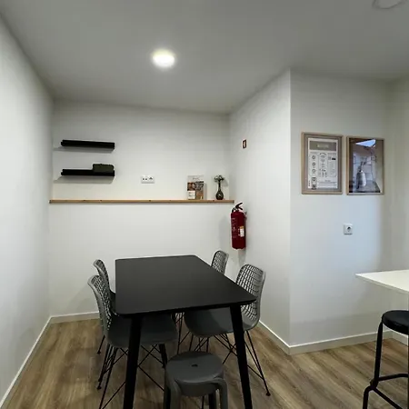 S'apartments דירה