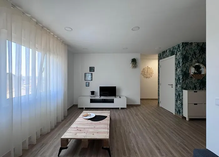 S'apartments Лейрия