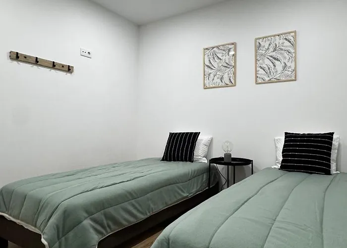 S'apartments Лейрия